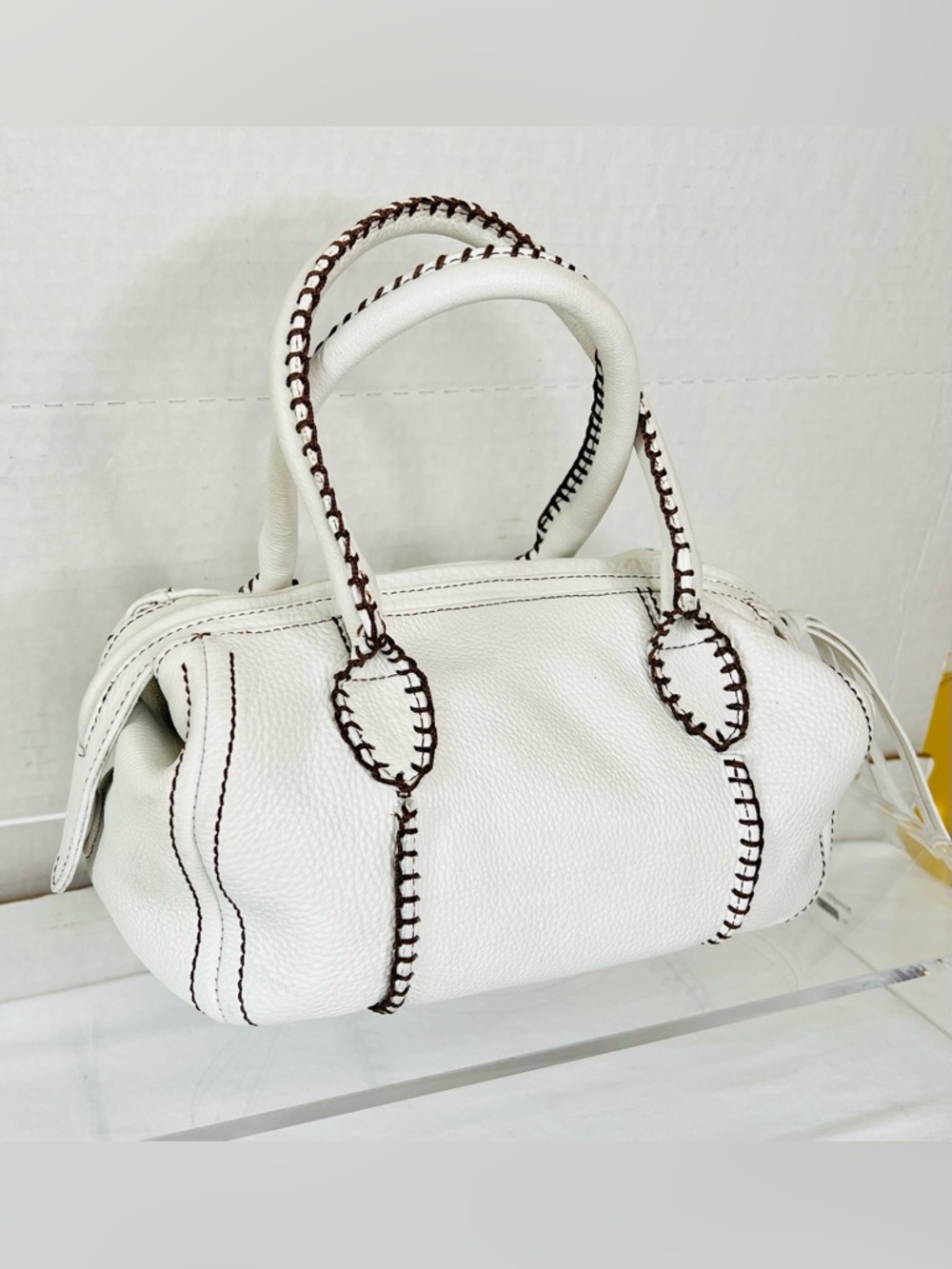Carlos Falchi, Fatto a Mamo, White Leather Bag with Brown Whipstitching